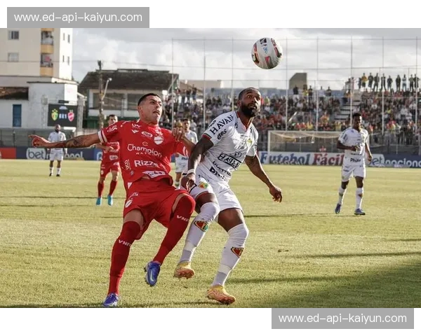 绿茵之魂与蓝调之王的史诗对垒：沙佩科vs克鲁塞罗，不仅仅是一场足球赛